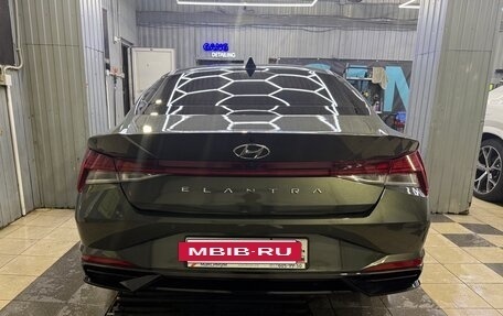 Hyundai Elantra, 2023 год, 1 630 000 рублей, 7 фотография