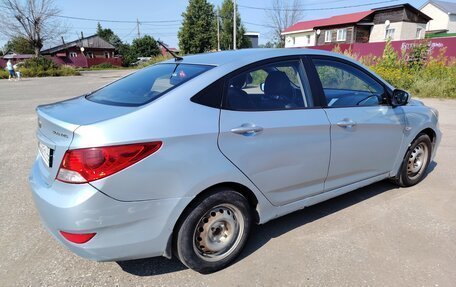 Hyundai Solaris II рестайлинг, 2012 год, 400 000 рублей, 7 фотография