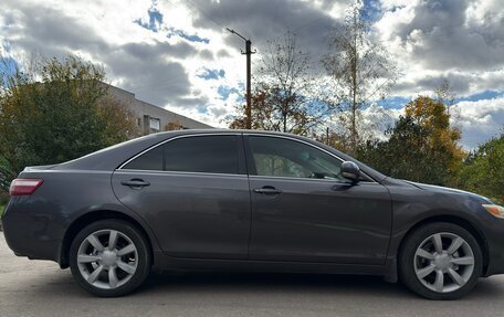 Toyota Camry, 2011 год, 1 140 000 рублей, 2 фотография