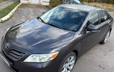 Toyota Camry, 2011 год, 1 140 000 рублей, 5 фотография