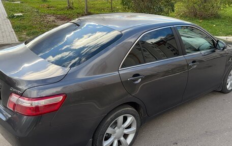 Toyota Camry, 2011 год, 1 140 000 рублей, 10 фотография