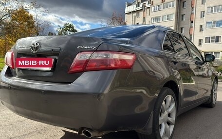 Toyota Camry, 2011 год, 1 140 000 рублей, 12 фотография