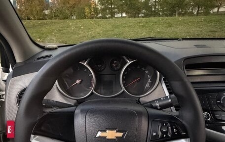 Chevrolet Cruze II, 2011 год, 630 000 рублей, 13 фотография