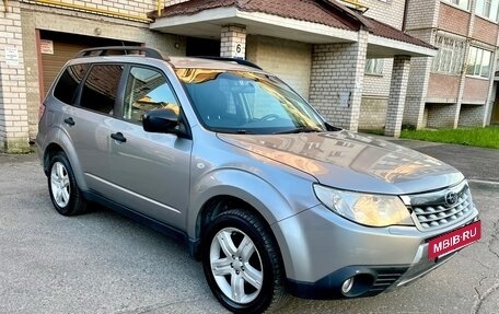 Subaru Forester, 2011 год, 875 000 рублей, 3 фотография