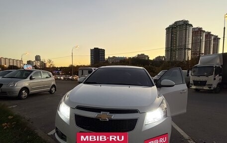 Chevrolet Cruze II, 2011 год, 630 000 рублей, 17 фотография
