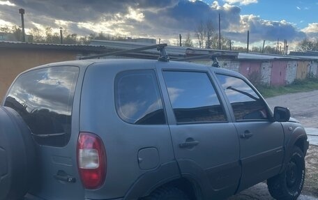 Chevrolet Niva I рестайлинг, 2007 год, 370 000 рублей, 6 фотография