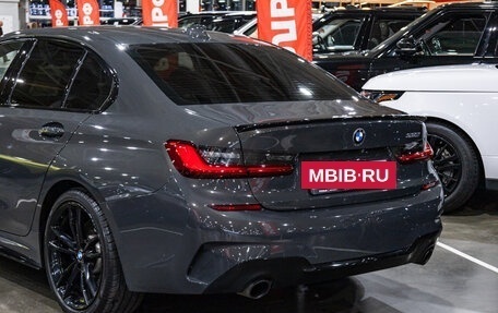BMW 3 серия, 2019 год, 2 999 900 рублей, 10 фотография