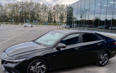 Hyundai Elantra, 2023 год, 2 200 000 рублей, 4 фотография