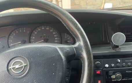 Opel Omega B, 2000 год, 300 000 рублей, 3 фотография