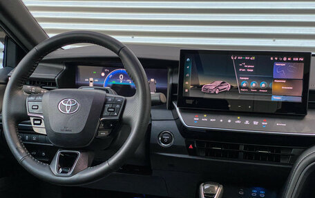 Toyota Camry, 2026 год, 4 300 000 рублей, 21 фотография