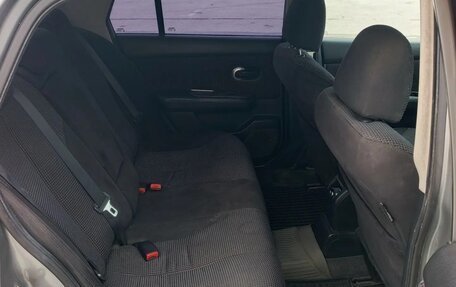 Nissan Tiida, 2010 год, 715 000 рублей, 6 фотография