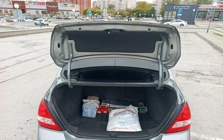 Nissan Tiida, 2010 год, 715 000 рублей, 9 фотография