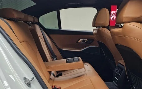 BMW 3 серия, 2022 год, 2 957 000 рублей, 10 фотография