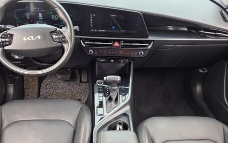 KIA Niro, 2022 год, 1 700 000 рублей, 5 фотография