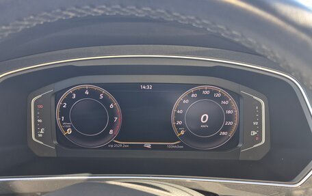 Volkswagen Tiguan II, 2021 год, 2 900 000 рублей, 10 фотография