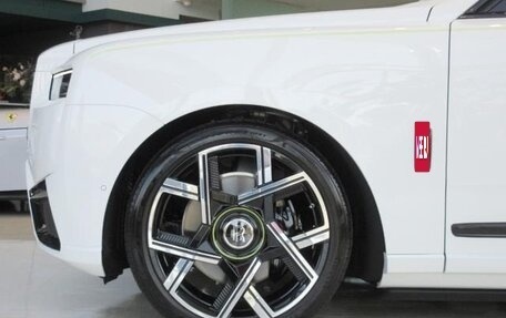 Rolls-Royce Cullinan, 2026 год, 51 420 000 рублей, 38 фотография