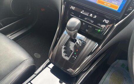Toyota Harrier, 2020 год, 2 595 000 рублей, 21 фотография