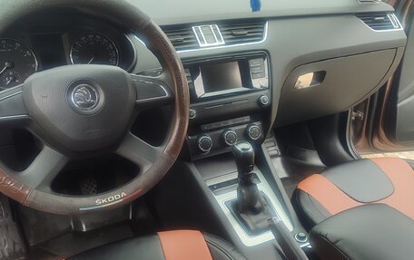 Skoda Octavia, 2015 год, 1 500 000 рублей, 11 фотография