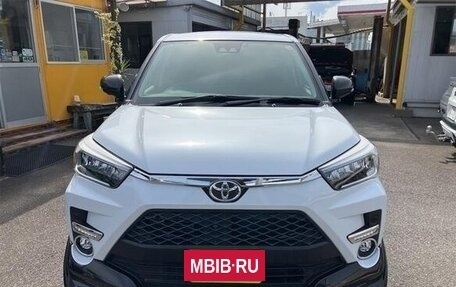 Toyota Raize I, 2023 год, 1 300 004 рублей, 2 фотография