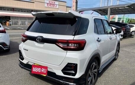 Toyota Raize I, 2023 год, 1 300 004 рублей, 9 фотография