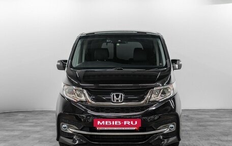 Honda Stepwgn IV, 2016 год, 1 900 000 рублей, 3 фотография