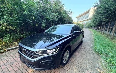 Volkswagen Passat B8 рестайлинг, 2023 год, 1 950 004 рублей, 1 фотография