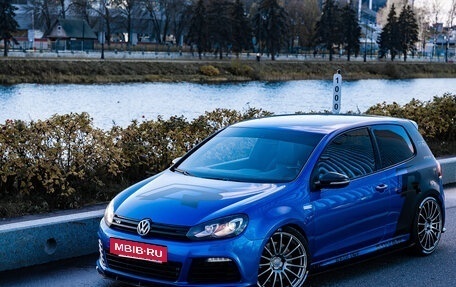 Volkswagen Golf R VII, 2011 год, 1 950 000 рублей, 22 фотография