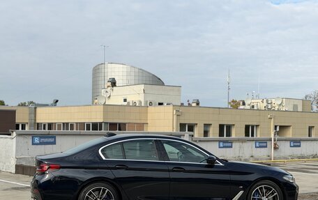 BMW 5 серия, 2022 год, 5 900 000 рублей, 7 фотография