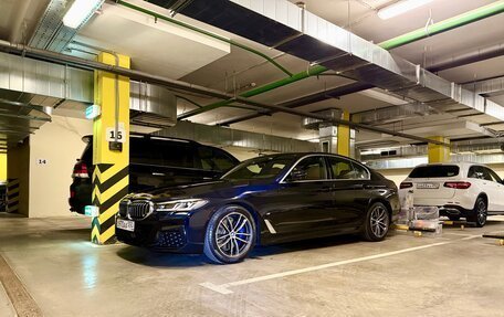 BMW 5 серия, 2022 год, 5 900 000 рублей, 34 фотография