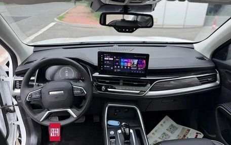 Haval H6, 2022 год, 1 305 000 рублей, 10 фотография