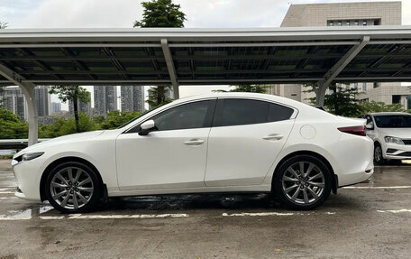 Mazda 3, 2022 год, 1 699 000 рублей, 2 фотография