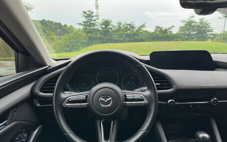 Mazda 3, 2022 год, 1 699 000 рублей, 12 фотография