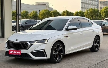 Skoda Octavia IV, 2023 год, 1 876 000 рублей, 1 фотография