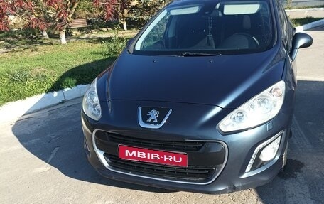 Peugeot 308 II, 2011 год, 410 000 рублей, 1 фотография