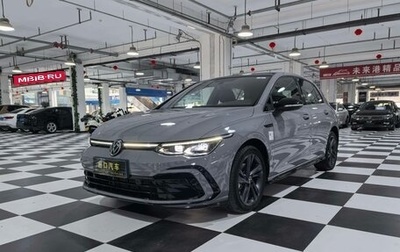 Volkswagen Golf VIII, 2023 год, 1 950 000 рублей, 1 фотография