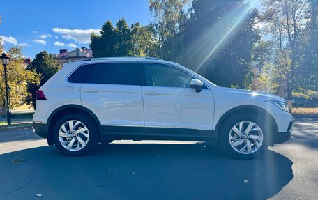 Volkswagen Tiguan II, 2021 год, 3 100 000 рублей, 5 фотография