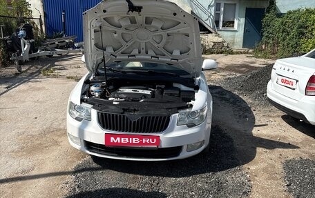 Skoda Superb III рестайлинг, 2012 год, 1 160 000 рублей, 3 фотография