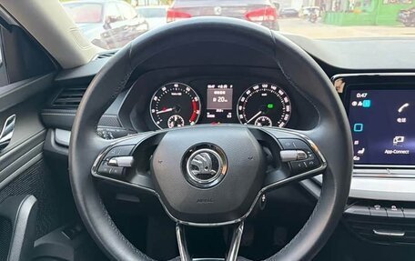 Skoda Octavia IV, 2023 год, 1 876 000 рублей, 11 фотография