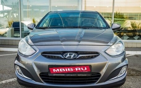 Hyundai Solaris II рестайлинг, 2011 год, 898 000 рублей, 2 фотография