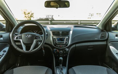 Hyundai Solaris II рестайлинг, 2011 год, 898 000 рублей, 13 фотография