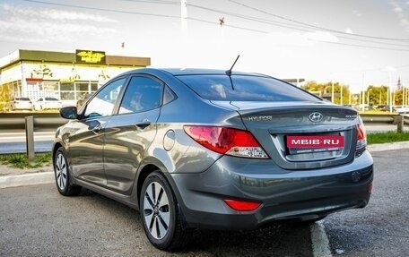 Hyundai Solaris II рестайлинг, 2011 год, 898 000 рублей, 5 фотография