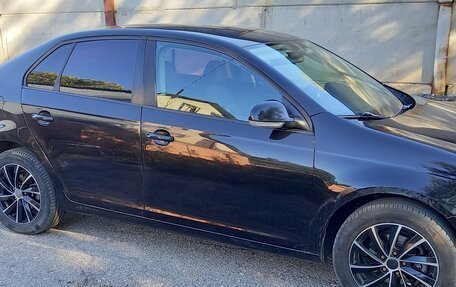 Volkswagen Jetta VI, 2006 год, 420 000 рублей, 4 фотография