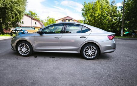Skoda Octavia IV, 2022 год, 2 500 000 рублей, 13 фотография