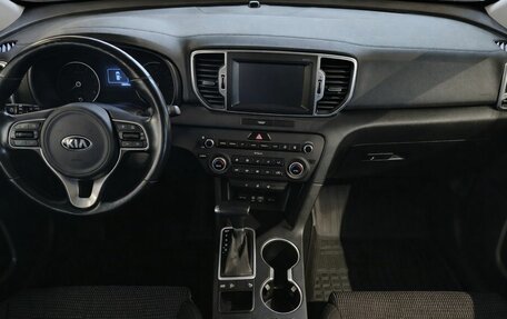 KIA Sportage IV рестайлинг, 2017 год, 1 599 000 рублей, 9 фотография