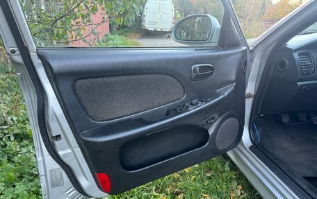 Hyundai Sonata IV рестайлинг, 2005 год, 330 000 рублей, 7 фотография