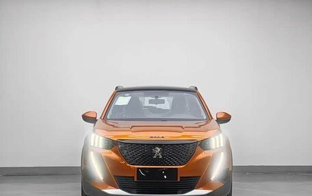 Peugeot 2008 II, 2022 год, 1 350 000 рублей, 6 фотография