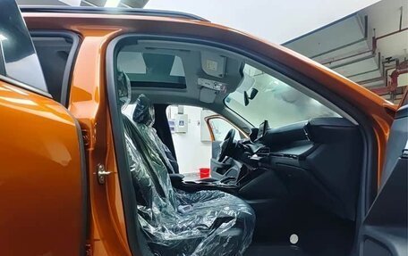 Peugeot 2008 II, 2022 год, 1 350 000 рублей, 19 фотография