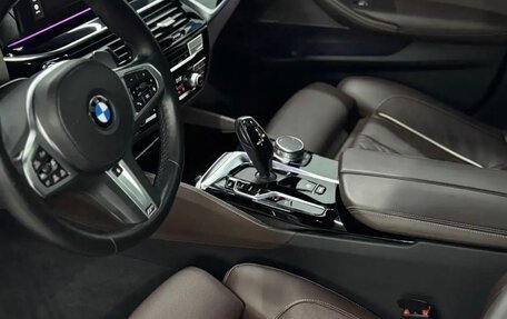 BMW 5 серия, 2022 год, 6 000 000 рублей, 4 фотография