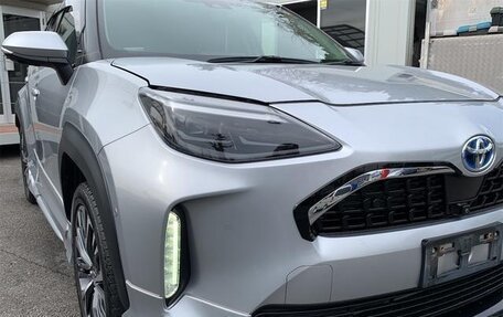 Toyota Yaris Cross, 2023 год, 1 560 000 рублей, 7 фотография