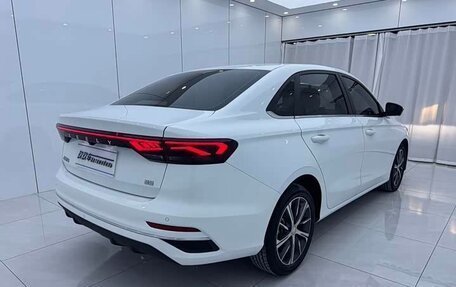 Geely Emgrand, 2022 год, 1 100 000 рублей, 3 фотография